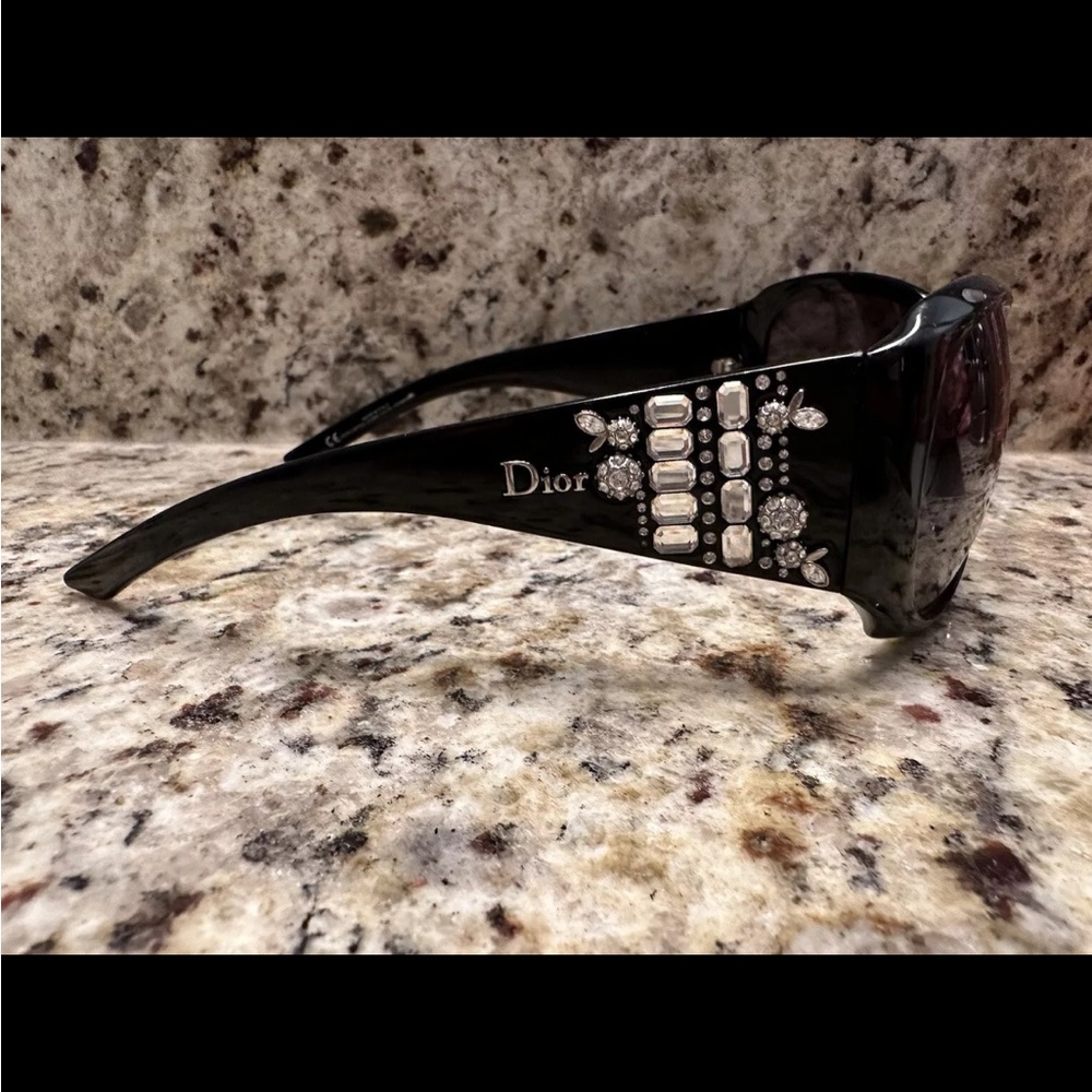 Dior Black Sunglasses with bling 💎 - Picture 5 of 10